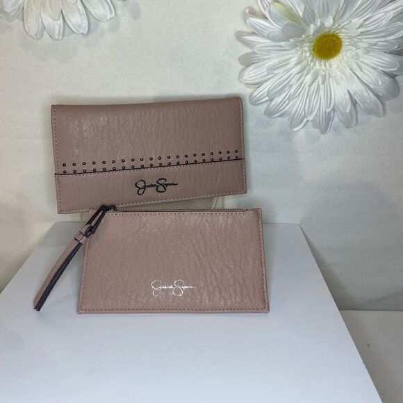 NWOB Jessica Simpson Leather Wallet - Picture 1 of 3
